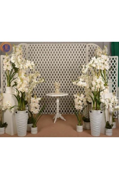 Фон гратчастий білий