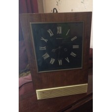 Радянський настінний годинник