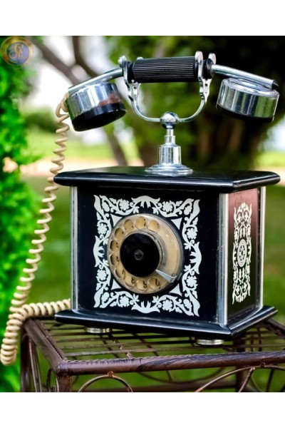 Ретро телефон