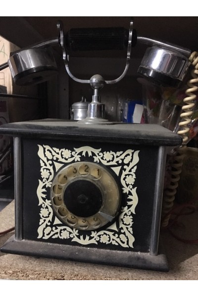 Ретро телефон