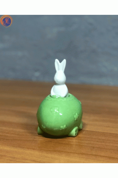 Заєць на авто-писанці