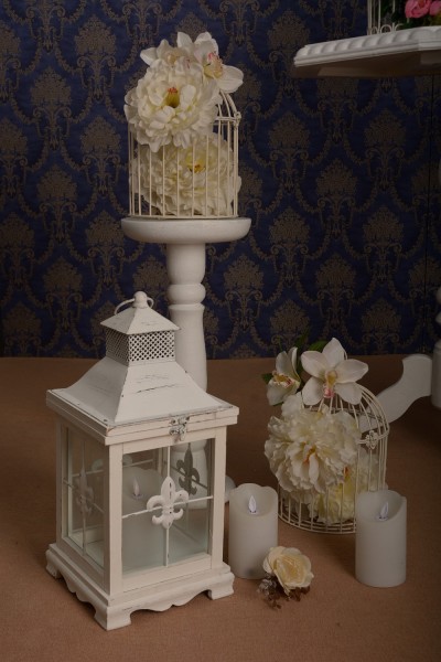 Клітки білі декоративні