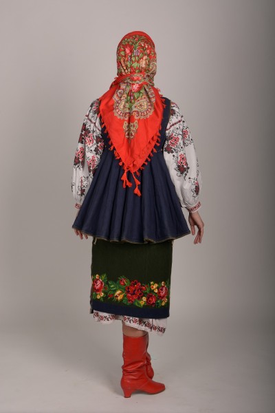 Костюм український жіночий 2