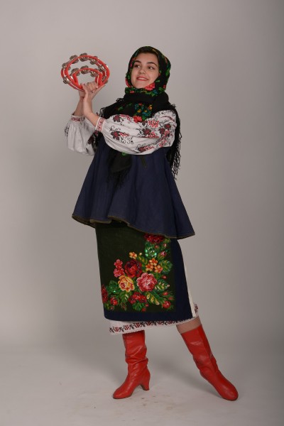 Костюм укрїнський жіночий 3