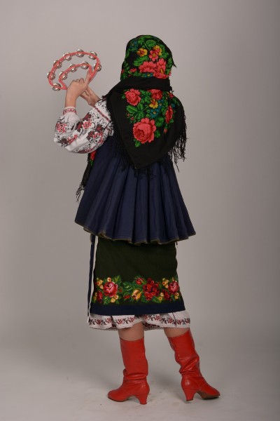 Костюм укрїнський жіночий 3