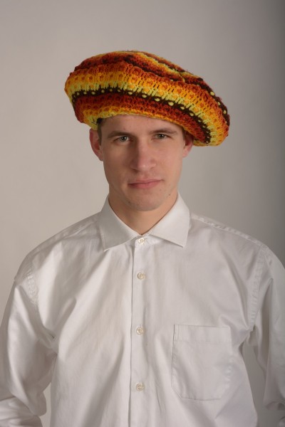 Разноцветный берет