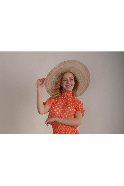 Шляпа бежевая широкополая