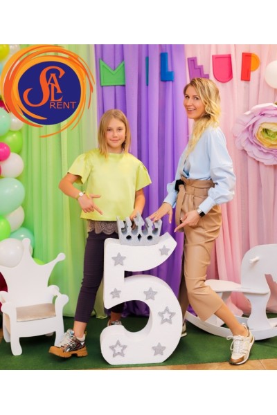 Дитячий трон