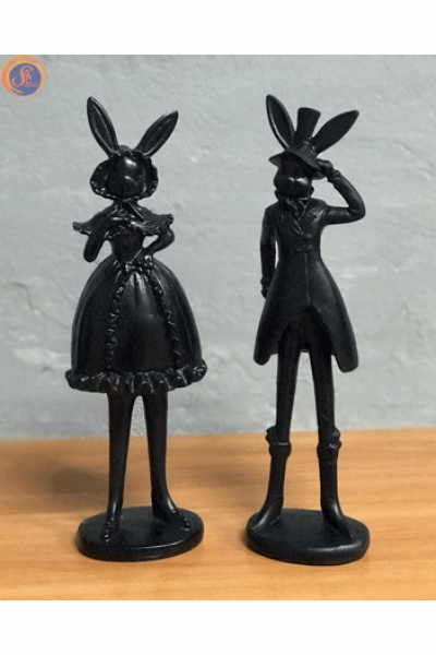 Заєць та зайка black