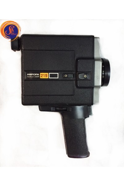 Ретро відеокамера