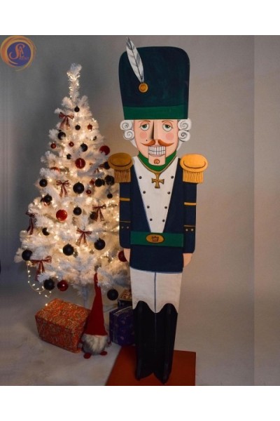 Ростова фігура Лускунчик