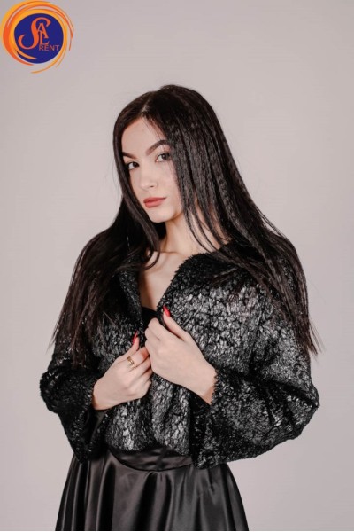 Платье черное атласное с шубкой