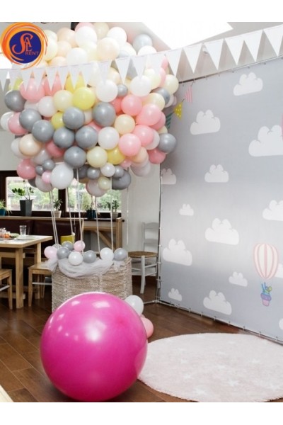 1 рік «Політ нормальний»