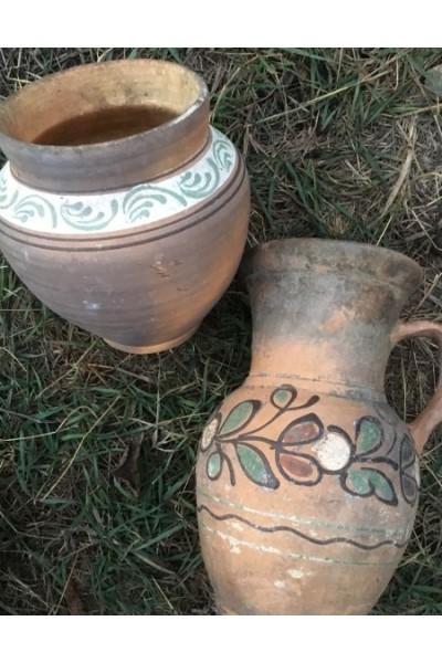 Глечики українські старовинні