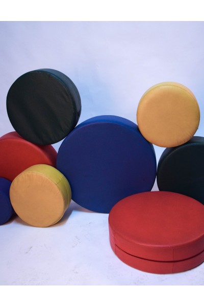 Пуфи круглі різнокольрові