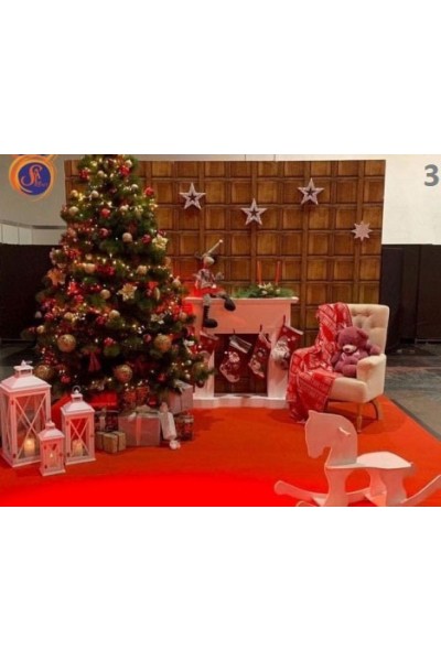 Новорічні фотозони з каміном