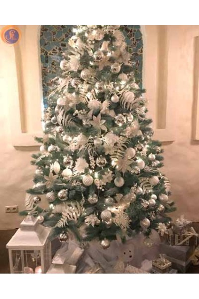 Оформлення ялинок до Нового Року