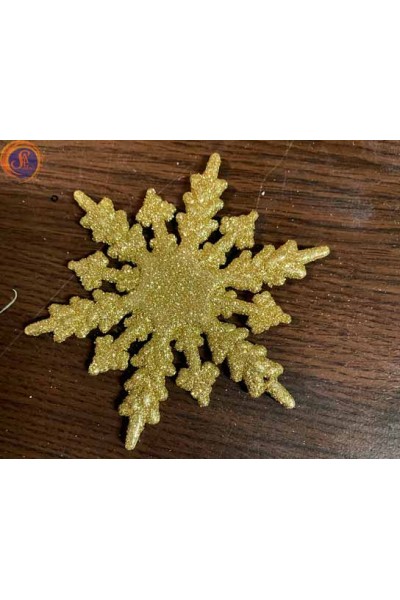 Новорічні золоті іграшки