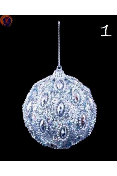 Кулі зі стразами