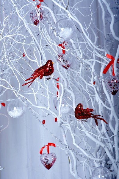 Дерева з валентинками