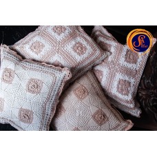 Подушки в стилі бохо