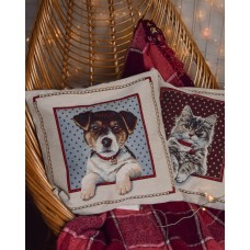 Подушка із собакою