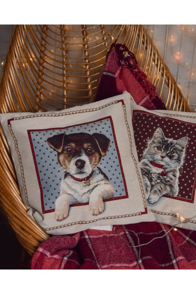 Подушка із собакою