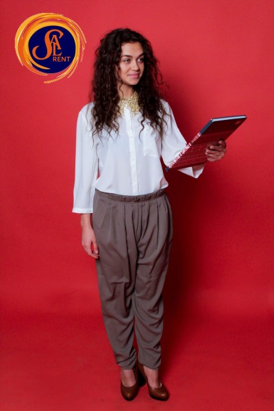 Хостес: блуза с длинным рукавом