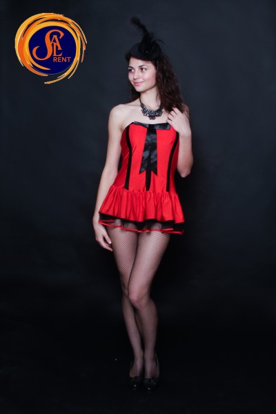 Танцівниця кабаре