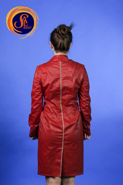 Хостес: платье-плащ