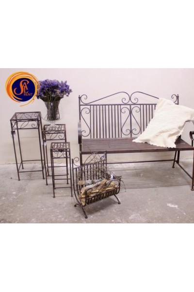 Дровниця кована