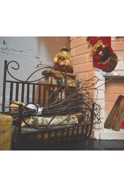 Дровниця кована