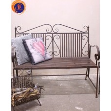 Лавка кована