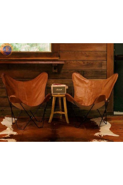 Шкіряне крісло-метелик