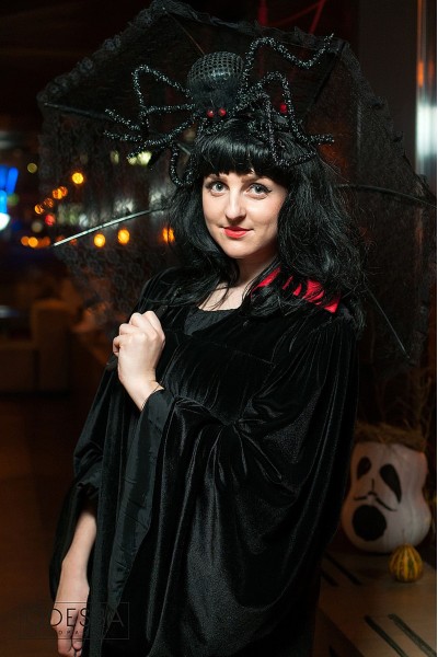 Парасоля чорна ажурна