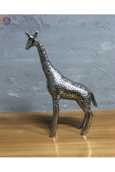 Жирафа металева