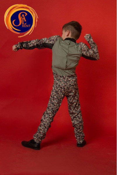 Маленький спецназовець