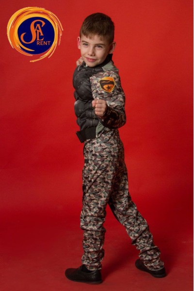 Маленький спецназовець