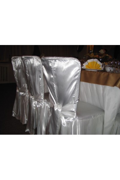 Чохли на стільці