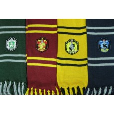 Шарфи факультів Хогвартс