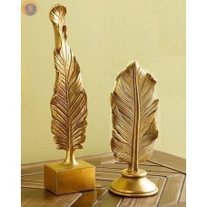 Перо декоративне