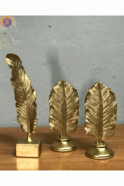 Перо декоративне