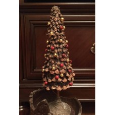 Ялинка з шишок