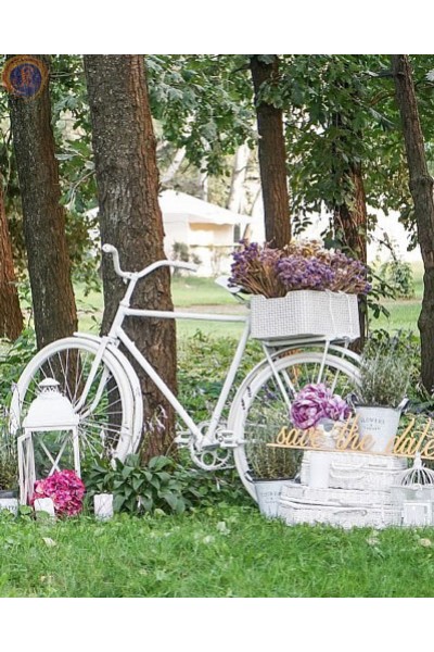 Ретро велосипед білий