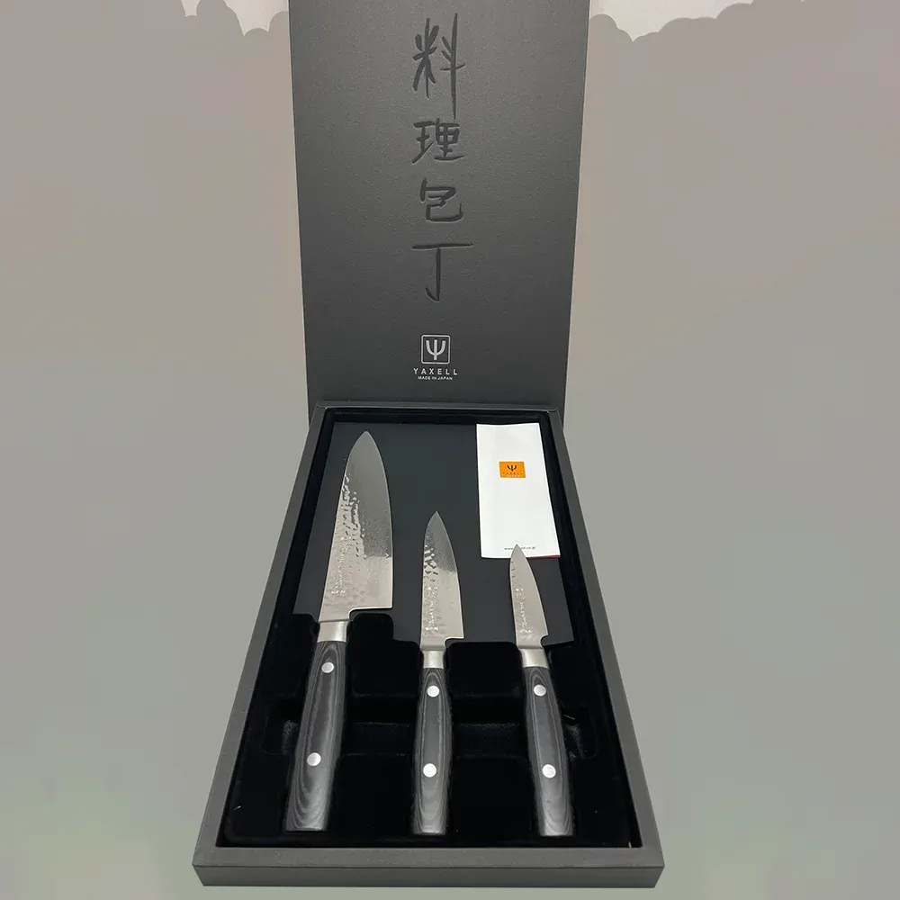 Ідеальний подарунок чому набір японських ножів Yaxell – безпрограшна ідея