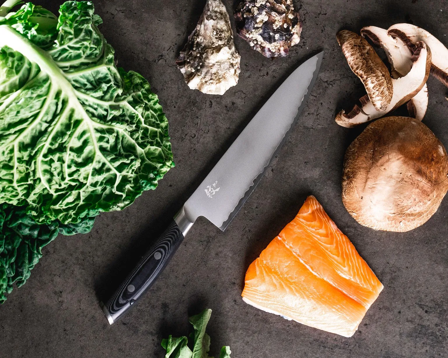 Серії KETU vs MON - порівняння серій японських ножів Yaxell