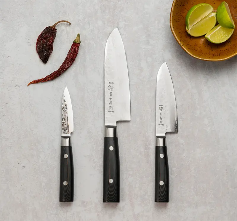 Вплив ножа на смак їжі – секрети дамаської сталі Yaxell