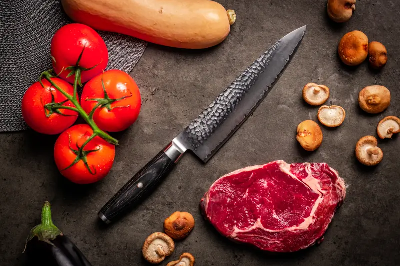 Порівняння ножів Yaxell для різних видів м’яса