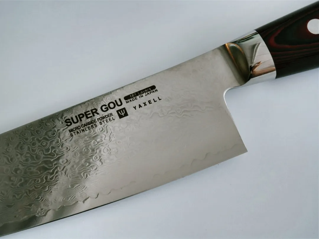 Японський ніж для нарізки - незамінний помічник на кухні