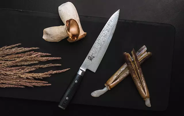 Сантоку і все, що потрібно знати про універсальний японський ніж